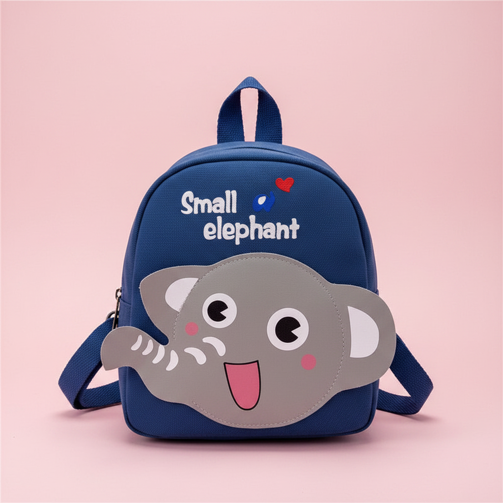 Éléphant bleu fond rose pâle
